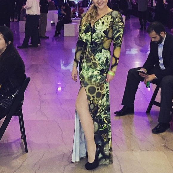 Green Maxi Dress - Picture 2 of 7